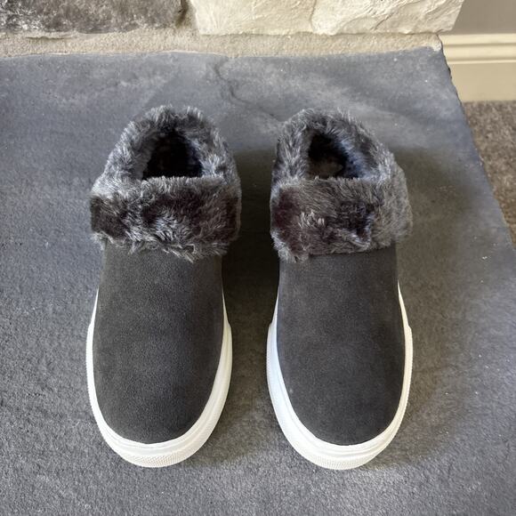 NEW Minnetonka Windy Charcoal Faux Fur Lined Suede Slip On Shoes Women's Size 6M - Picture 5 of 11